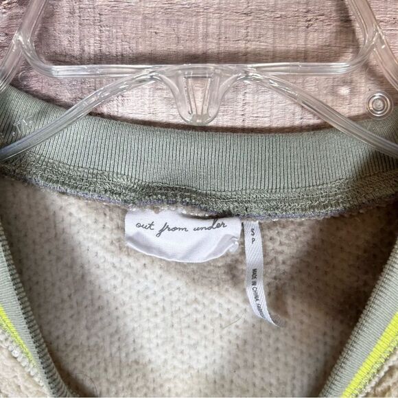 UO Out From Under Sherpa Sweatshirt Landscape Mountain Sherpa Crew Multicolor S - Picture 8 of 13